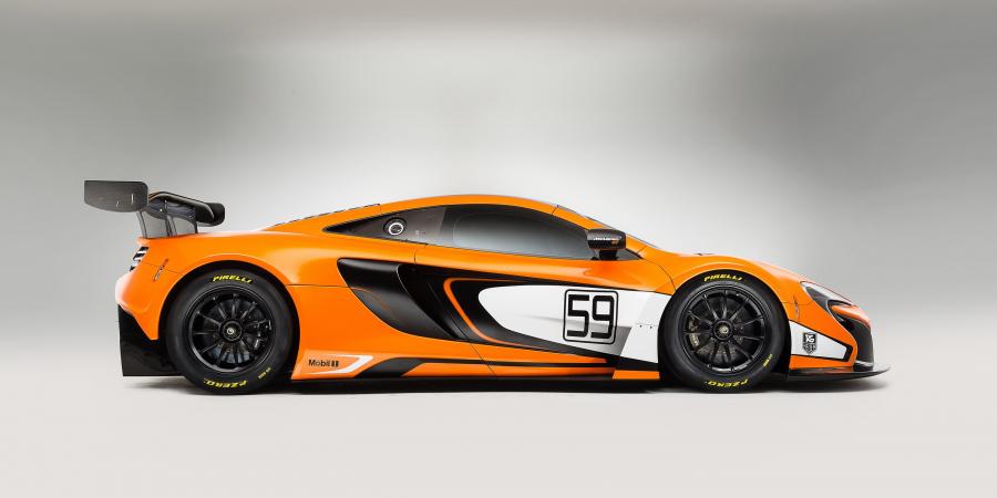  McLaren 650S GT3 2015 года  (фото 10 из 17)